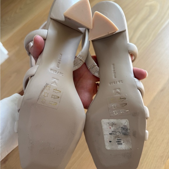 Mercedes Castillo Aline Slingback Heels - Picture 3 of 6